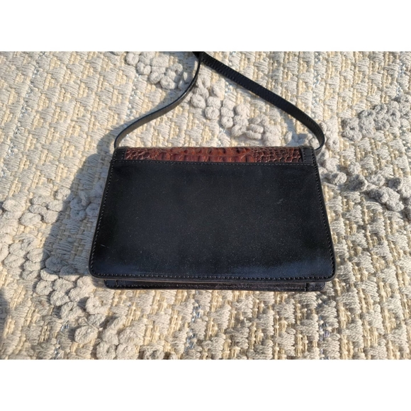Vintage Brahmin Faux Croc Leather Accordio… - Picture 5 of 6